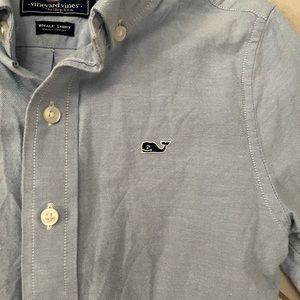 Vineyard vines size 5 collared button-down chambray shirt